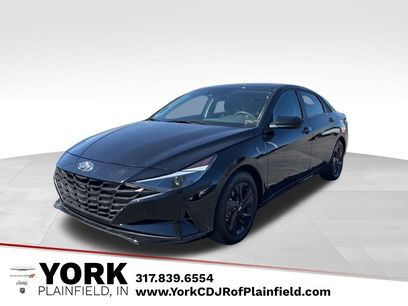 Used 2023 Hyundai Elantra SEL w/ Cargo Package