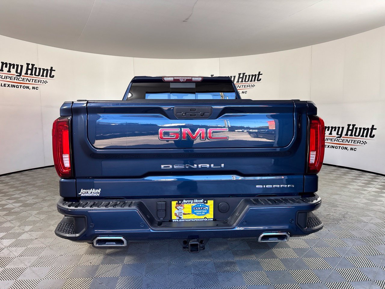 Used 2021 GMC Sierra 1500 Denali w/ Denali Ultimate Package AWD/4WD image 5