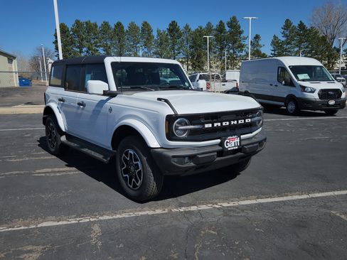 New 2026 Ford Bronco Outer Banks AWD/4WD image 20