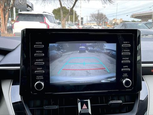 Used 2020 Toyota Corolla L image 27