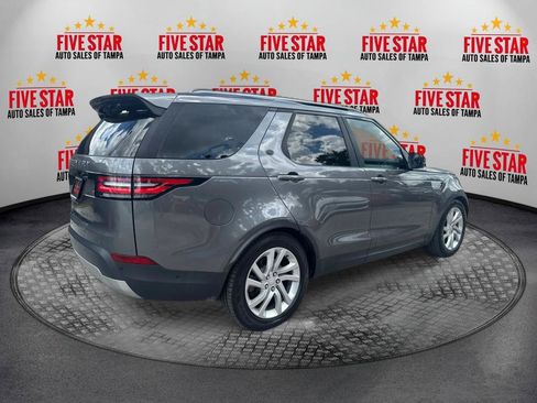 Used 2017 Land Rover Discovery HSE AWD/4WD image 7