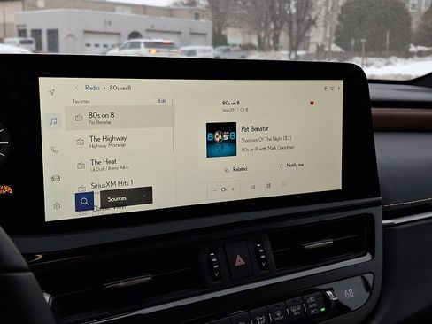 New 2025 Lexus ES 350 Premium image 12