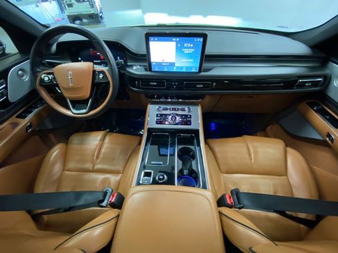 Used 2020 Lincoln Aviator Black Label w/ Dynamic Handling Package image 44
