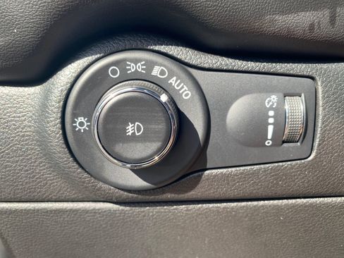 Used 2022 Dodge Durango R/T w/ Blacktop Package image 24