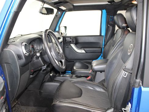 Used 2015 Jeep Wrangler Sport AWD/4WD image 18
