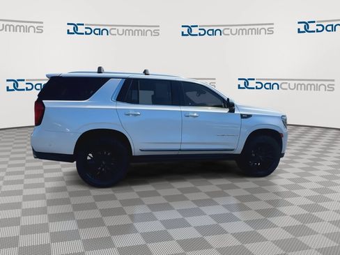 Used 2023 GMC Yukon Denali Ultimate AWD/4WD image 9