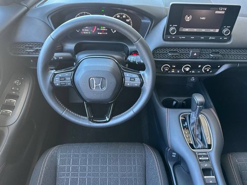 Used 2024 Honda HR-V Sport image 14