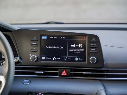 Certified 2023 Hyundai Elantra SEL image 14