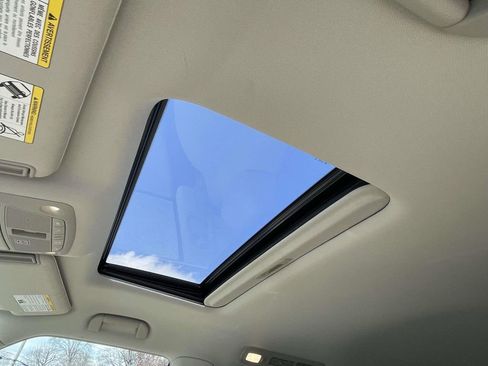 Used 2019 Nissan Armada Platinum w/ Captain's Chairs Package image 20