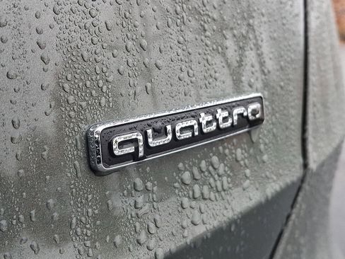 Used 2025 Audi Q3 2.0T Premium Plus w/ Premium Plus Package image 34