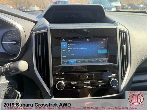 Used 2019 Subaru Crosstrek 2.0i Premium image 14