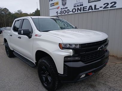 Used 2021 Chevrolet Silverado 1500 LT Trail Boss w/ Convenience Package II