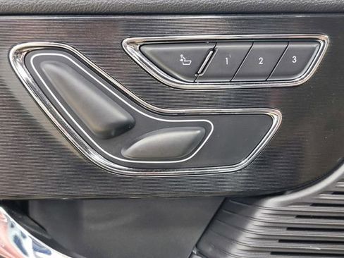 Used 2022 Lincoln Corsair Reserve w/ Equipment Group 201A image 17