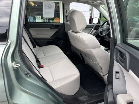 Used 2016 Subaru Forester 2.5i Premium w/ All-Weather Package AWD/4WD image 8