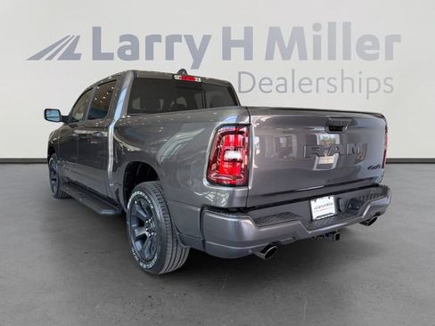 New 2026 RAM 1500 Express AWD/4WD image 3