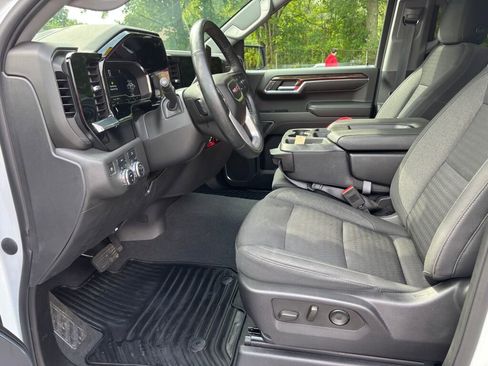 Used 2023 GMC Sierra 1500 Elevation image 9