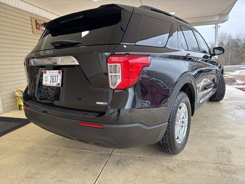 Used 2020 Ford Explorer XLT image 7