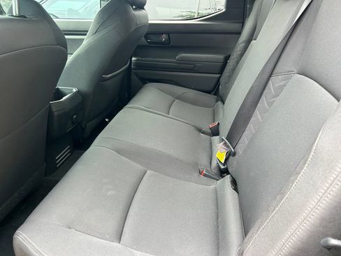 Used 2024 Toyota Tacoma SR5 AWD/4WD image 15