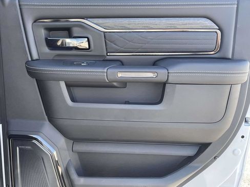 New 2026 RAM 3500 Limited AWD/4WD image 19