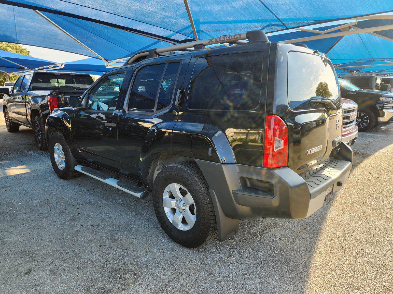 Used 2010 Nissan Xterra S RWD image 3