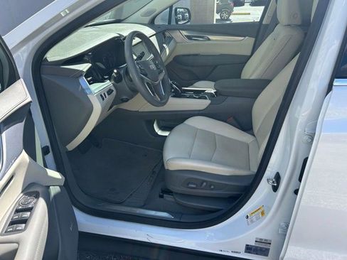Certified 2024 Cadillac XT5 Premium Luxury w/ Technology Package image 10