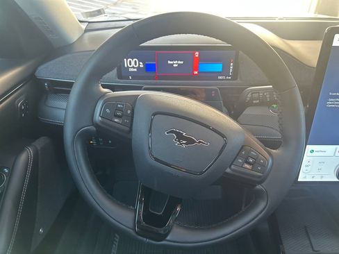 Used 2023 Ford Mustang Mach-E Premium RWD image 17