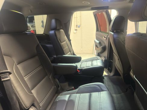Used 2019 GMC Yukon Denali w/ Open Road Package AWD/4WD image 27