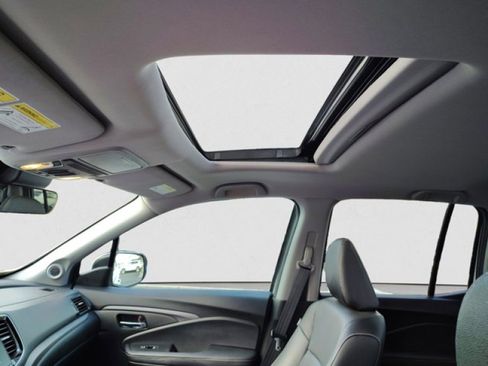 Used 2023 Honda Ridgeline RTL image 13