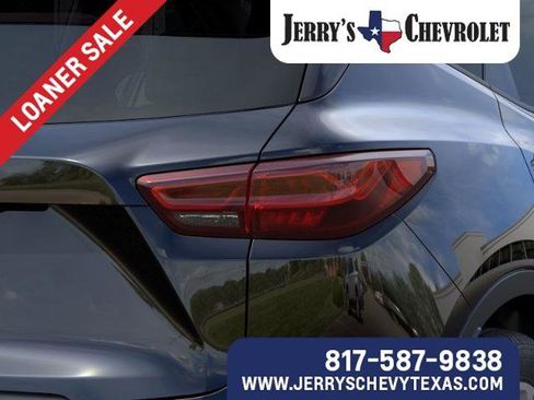 New 2025 Chevrolet Blazer LT w/ LPO, Black Grille Bar Package image 11