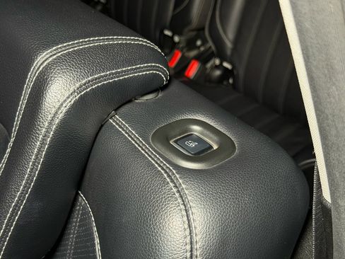 Used 2014 Mercedes-Benz GL 450 GL 450 4MATIC Sport Utility 4D image 29