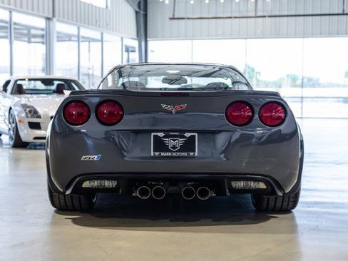 Used 2009 Chevrolet Corvette ZR1 w/ Preferred Equipment Group RWD image 5