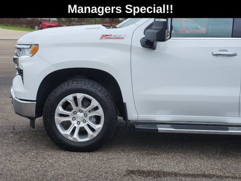 Used 2024 Chevrolet Silverado 1500 LTZ AWD/4WD image 10