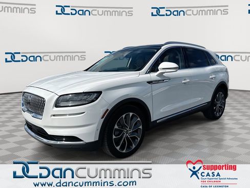 Used 2022 Lincoln Nautilus Reserve w/ Equipment Group 201A image 1