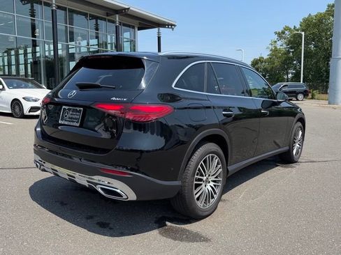 Used 2024 Mercedes-Benz GLC 300 4MATIC image 7