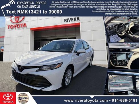 Used 2020 Toyota Camry LE image 1
