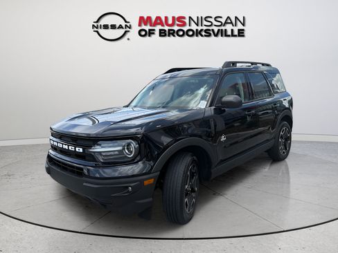 Used 2023 Ford Bronco Sport Outer Banks AWD/4WD image 3