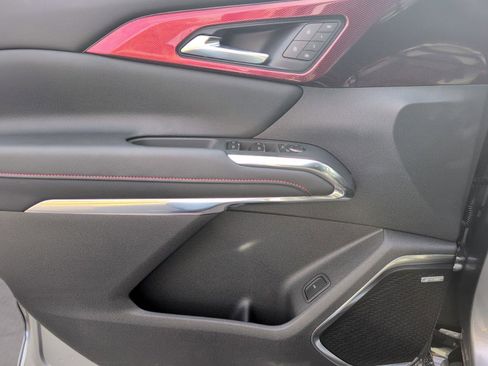 New 2026 Chevrolet Traverse RS w/ LPO, Floor Liner Package image 30