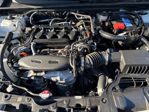 Used 2023 Honda Civic EX image 8