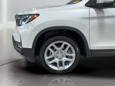 Used 2024 Honda Passport EX-L image 26