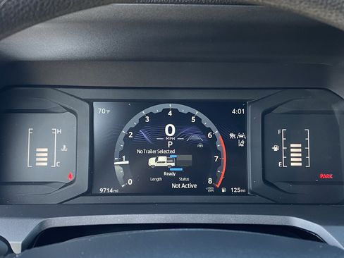 Used 2024 Toyota Tacoma SR5 image 28