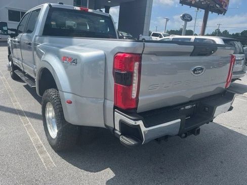 Used 2023 Ford F350 XL w/ 360-Degree Camera Package AWD/4WD image 4
