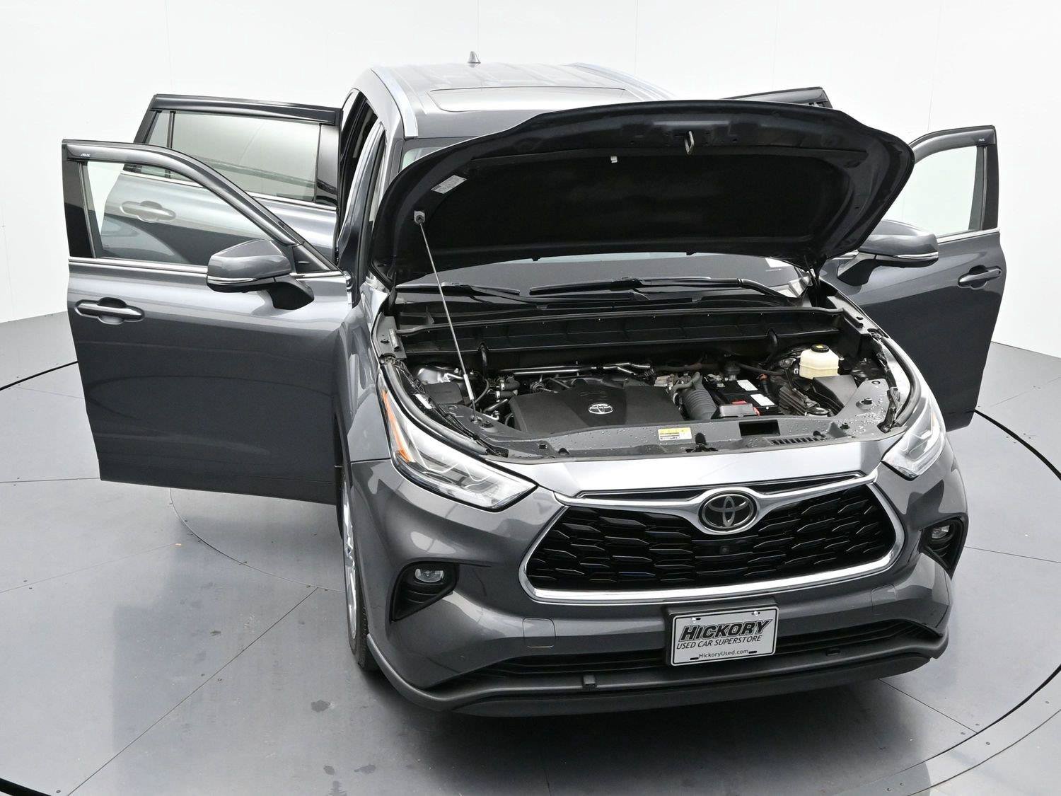 Used 2021 Toyota Highlander Limited AWD/4WD image 42