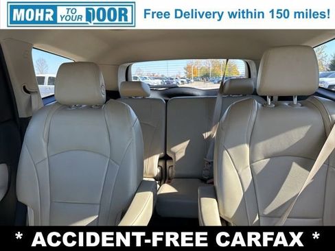 Used 2018 Buick Enclave Essence image 28