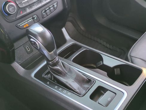 Used 2018 Ford Escape Titanium image 29