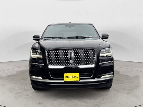 Used 2024 Lincoln Navigator Reserve image 8