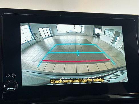 Certified 2025 Toyota Corolla Cross L image 20