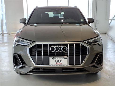 Certified 2025 Audi Q3 2.0T Premium Plus w/ Premium Plus Package image 2