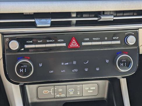 Used 2025 Hyundai Tucson SEL image 14