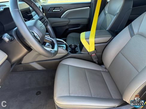 Certified 2024 Chevrolet Colorado ZR2 w/ ZR2 Convenience Package III AWD/4WD image 20