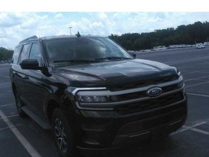 Used 2024 Ford Expedition XLT